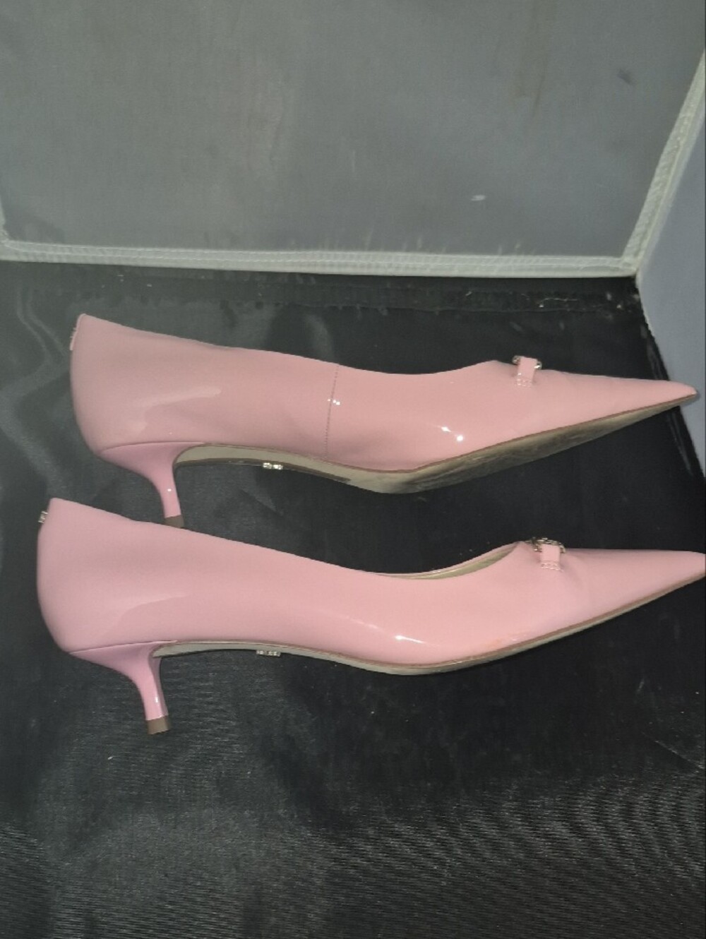 Women's sz 9 Sam Edelman Pink Patent Pointed Toe Kitten Heel Pumps - Picture 6 of 10